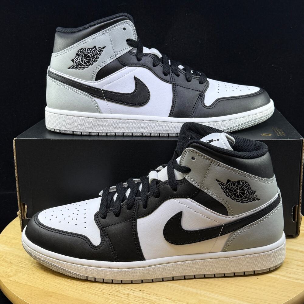 Nike Air Jordan 1 Mid Shoes White Black Lt Smoke Gray DQ8426-101 Mens Sz 11 NEW